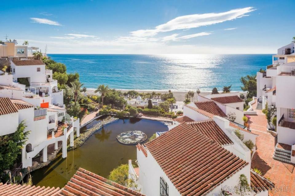 Hotel Bajamar Ancladero Playa Nerja Ngoại thất bức ảnh