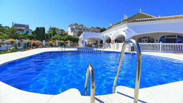 Hotel Bajamar Ancladero Playa Nerja Ngoại thất bức ảnh