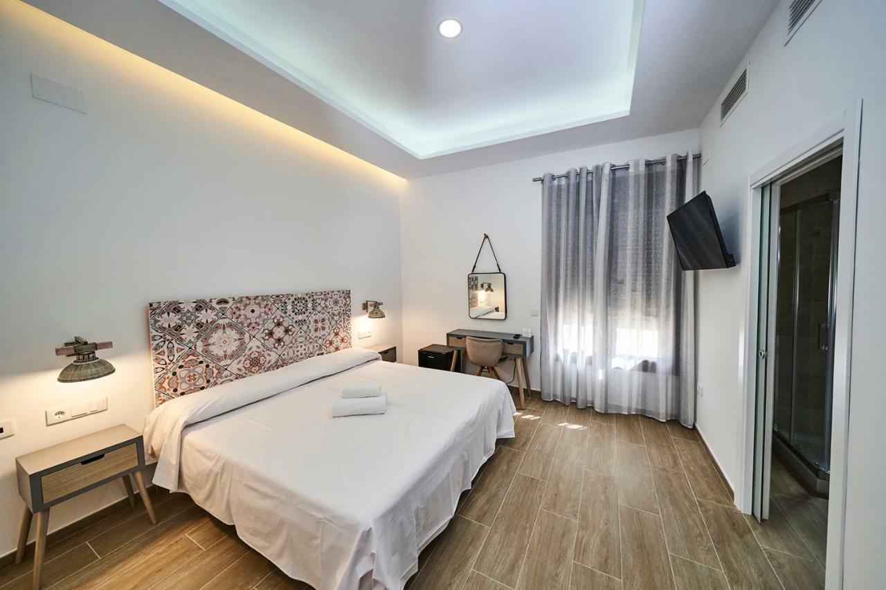 Hotel Bajamar Ancladero Playa Nerja Ngoại thất bức ảnh