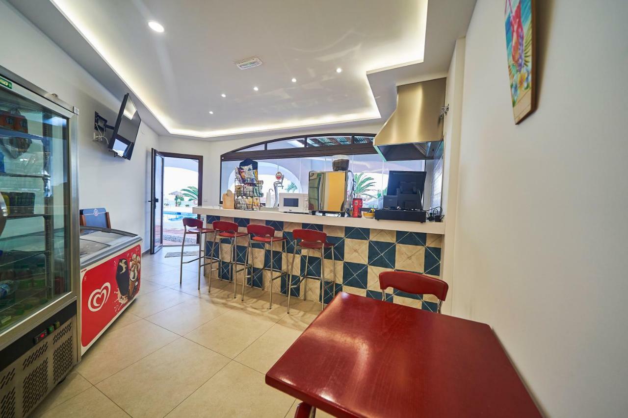 Hotel Bajamar Ancladero Playa Nerja Ngoại thất bức ảnh